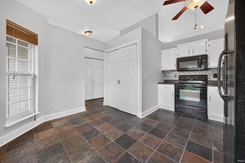 Tiny photo for 1712 Teasdale Lane, Kokomo, IN 46902 (MLS # 202639843)