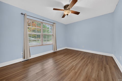 Tiny photo for 1712 Teasdale Lane, Kokomo, IN 46902 (MLS # 202639843)