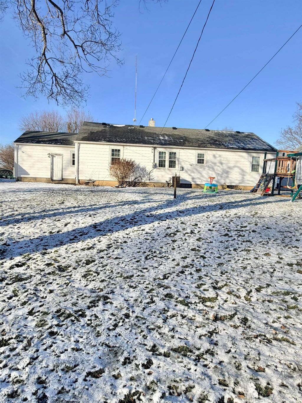 Photo of 3508 S Beacon Street, Muncie, IN 47302 (MLS # 202600303)