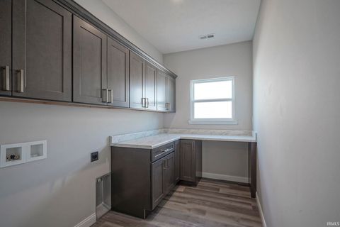 Tiny photo for 825 Ravenstone Drive, Lafayette, IN 47909 (MLS # 202519311)