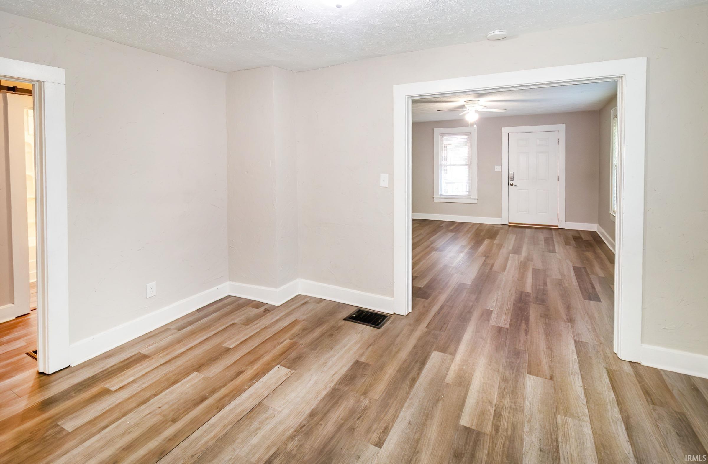 Evansville, Indiana 47714, United States, 2 Bedrooms Bedrooms, ,1 BathroomBathrooms,Residential,Active,227807