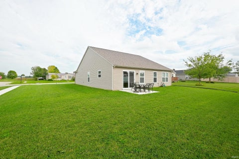 Tiny photo for 1012 N Walsh Street, Garrett, IN 46738 (MLS # 202637467)