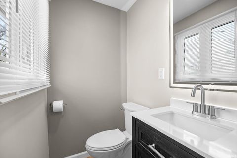 Tiny photo for 924 Shenandoah Drive, Lafayette, IN 47905 (MLS # 202610480)