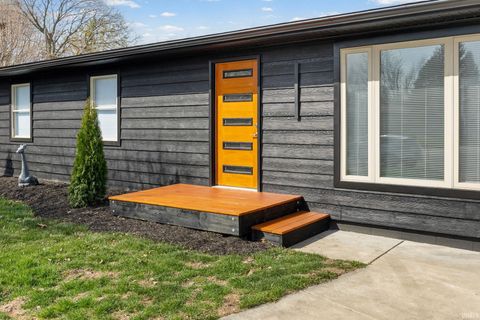 Tiny photo for 924 Shenandoah Drive, Lafayette, IN 47905 (MLS # 202610480)