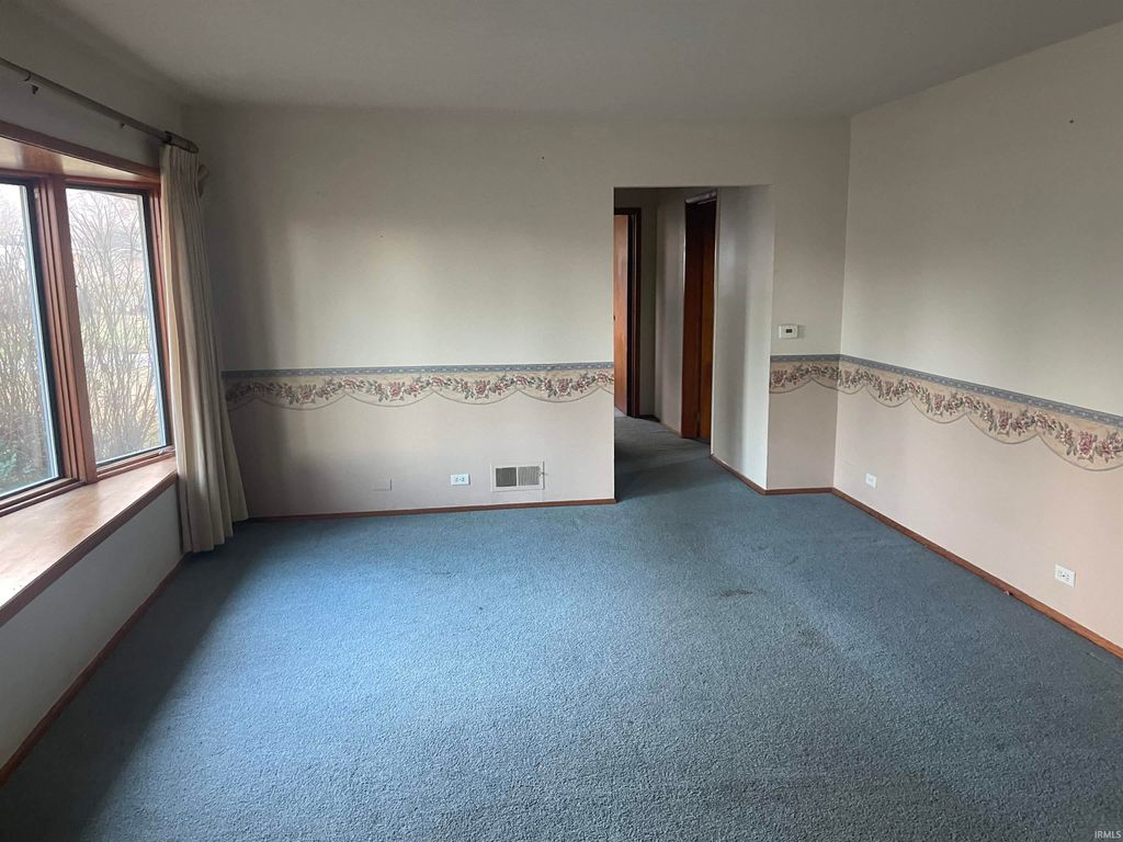 Photo of 3816 S Felton Street, Marion, IN 46953 (MLS # 202603497)