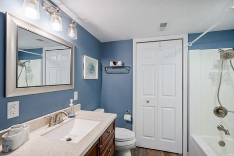 Tiny photo for 2509 Barrett Road, Rochester, IN 46975 (MLS # 202622192)