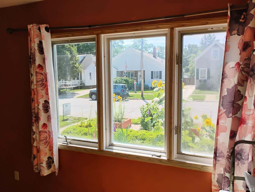 Photo of 354 W 12 Street, Peru, IN 46970 (MLS # 202626186)