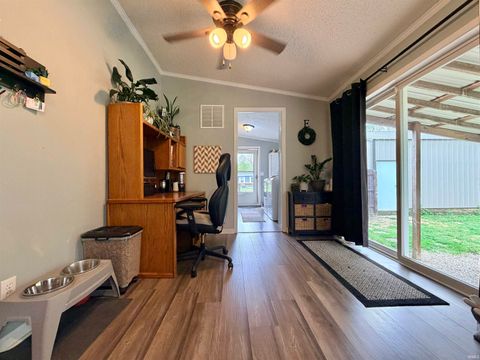 Tiny photo for 2104 N Hoosier Hills, Linton, IN 47441 (MLS # 202612766)