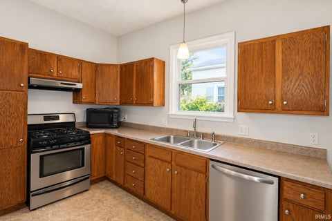 Tiny photo for 2000 Vinton Street, Lafayette, IN 47904 (MLS # 202641494)