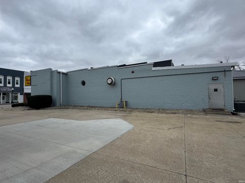 Tiny photo for 109 N Jefferson Street, Converse, IN 46919 (MLS # 202611923)