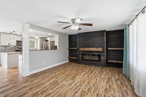 Tiny photo for 2305 W Clearview Drive, Marion, IN 46952 (MLS # 202611531)