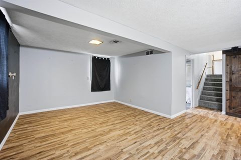 Tiny photo for 2305 W Clearview Drive, Marion, IN 46952 (MLS # 202611531)