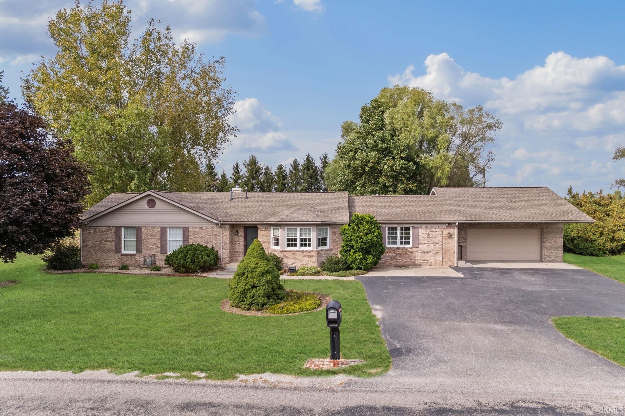 Delphi, Indiana 46923, United States, 3 Bedrooms Bedrooms, ,2 BathroomsBathrooms,Residential,Active,217020