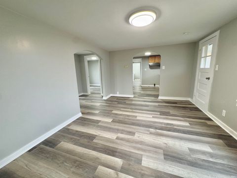 Tiny photo for 1213 E State Street, Kokomo, IN 46902 (MLS # 202605425)