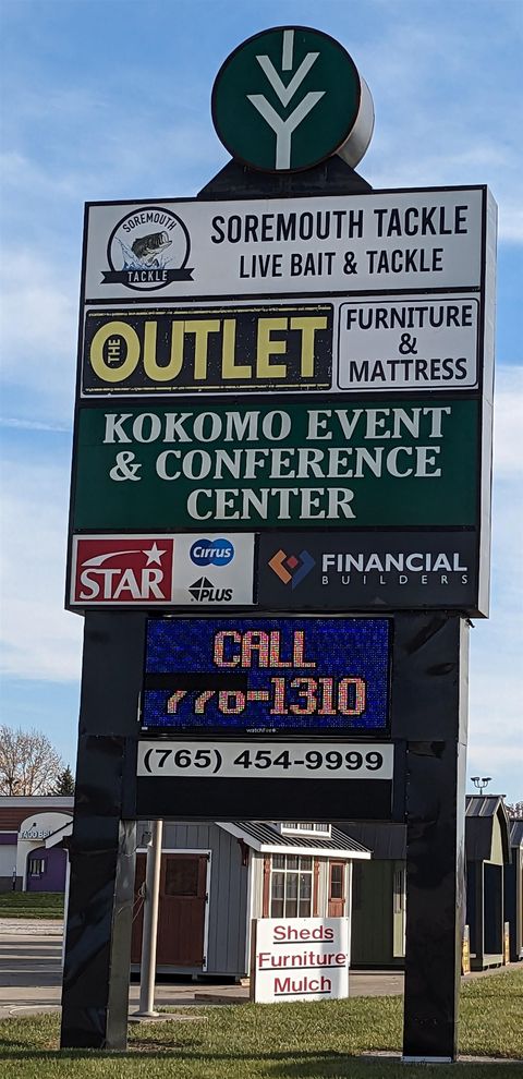 Tiny photo for 1500 N Reed Road, Kokomo, IN 46901 (MLS # 202427816)