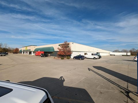 Tiny photo for 1500 N Reed Road, Kokomo, IN 46901 (MLS # 202427816)