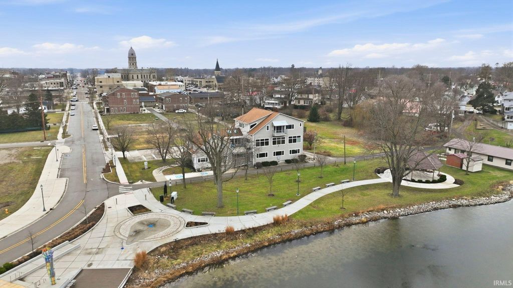 Photo of 347 N Buffalo Street, Warsaw, IN 46580 (MLS # 202600808)