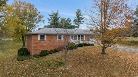 Photo of 9330 Eastlake Drive, Wadesville, IN 47638 (MLS # 202547042)