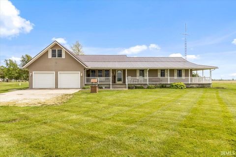 Photo of 10071 W 400 S Road, Dunkirk, IN 47336 (MLS # 202618469)