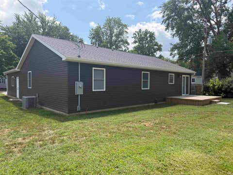 Tiny photo for 113 W Vine Street, Flora, IN 46929 (MLS # 202610047)