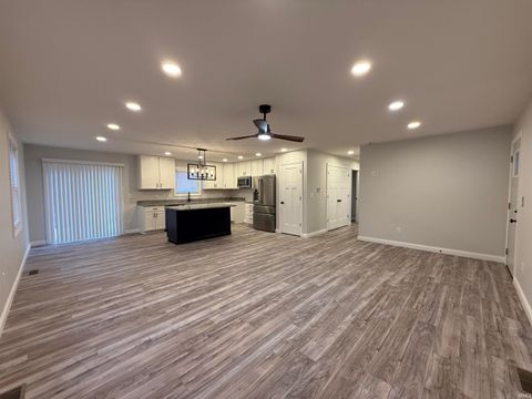 Tiny photo for 113 W Vine Street, Flora, IN 46929 (MLS # 202610047)