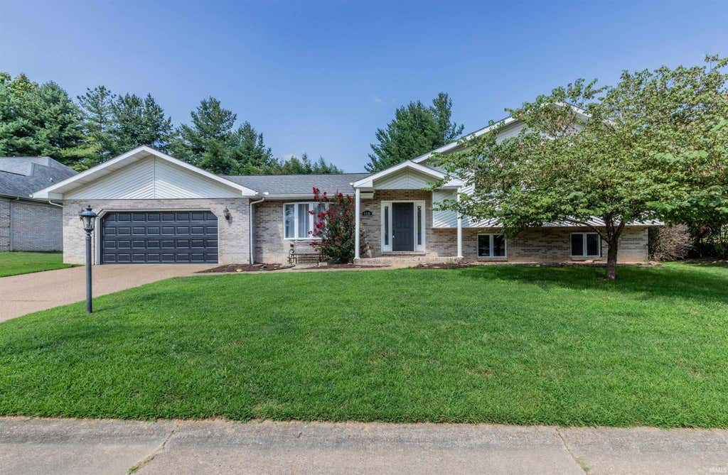 Photo of 8330 Greendale Drive, Evansville, IN 47711 (MLS # 202630125)