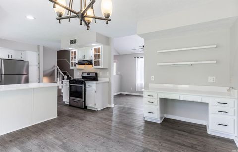 Tiny photo for 8330 Greendale Drive, Evansville, IN 47711 (MLS # 202630125)