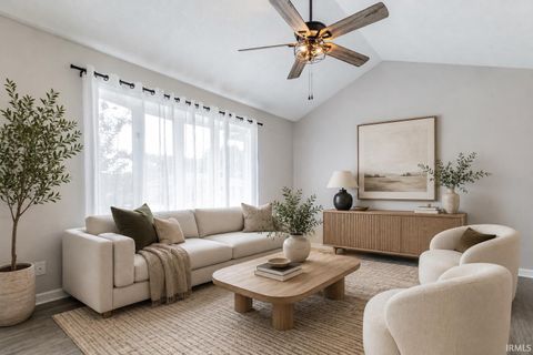 Tiny photo for 8330 Greendale Drive, Evansville, IN 47711 (MLS # 202630125)