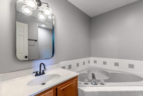 Tiny photo for 8330 Greendale Drive, Evansville, IN 47711 (MLS # 202630125)