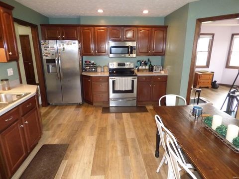 Tiny photo for 200 Heritage Drive, Delphi, IN 46923 (MLS # 202610079)