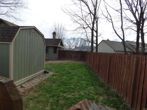 Tiny photo for 200 Heritage Drive, Delphi, IN 46923 (MLS # 202610079)