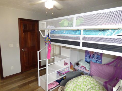 Tiny photo for 200 Heritage Drive, Delphi, IN 46923 (MLS # 202610079)