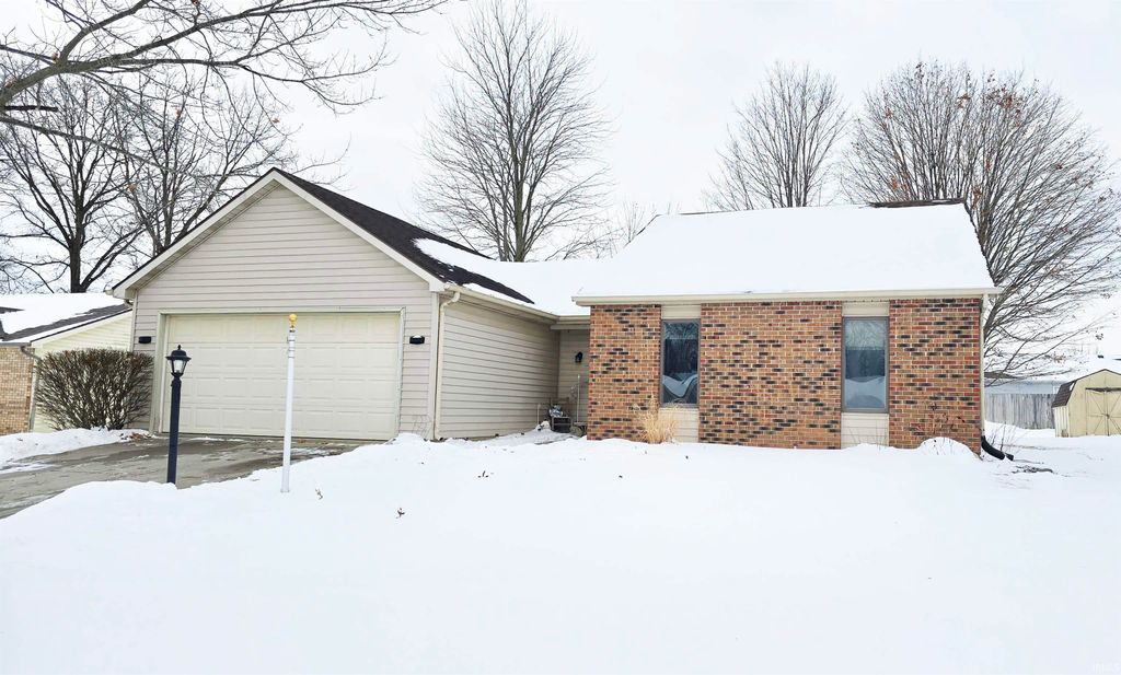 Photo of 9717 Tumbleweed Boulevard, Fort Wayne, IN 46825 (MLS # 202602975)
