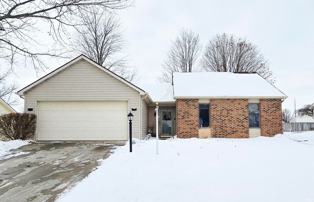 Photo of 9717 Tumbleweed Boulevard, Fort Wayne, IN 46825 (MLS # 202602975)