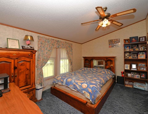 Tiny photo for 49 W 800 N., Winamac, IN 46996 (MLS # 202631042)