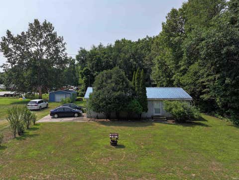 Tiny photo for 49 W 800 N., Winamac, IN 46996 (MLS # 202631042)
