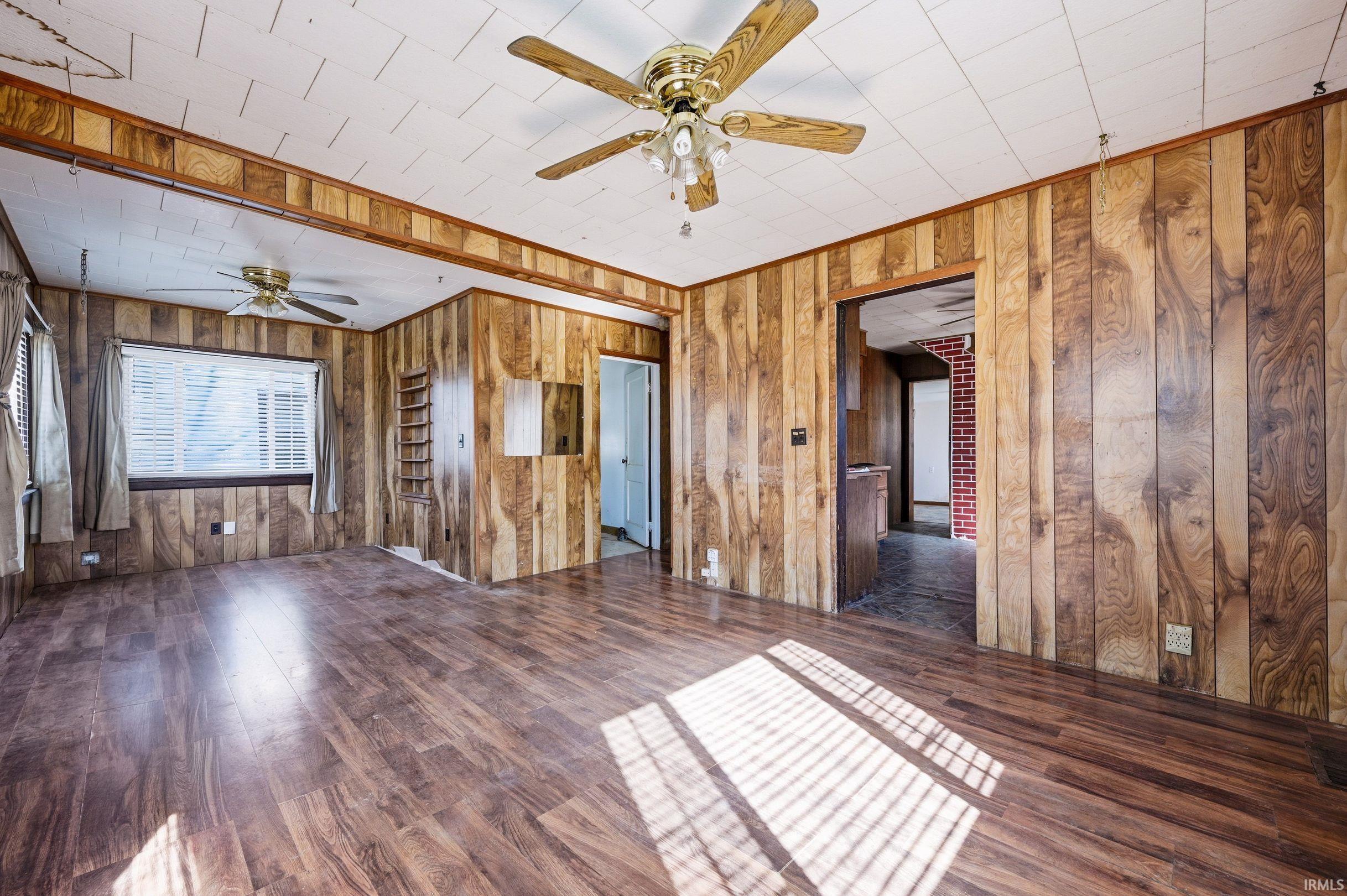 1008 W 16th Street