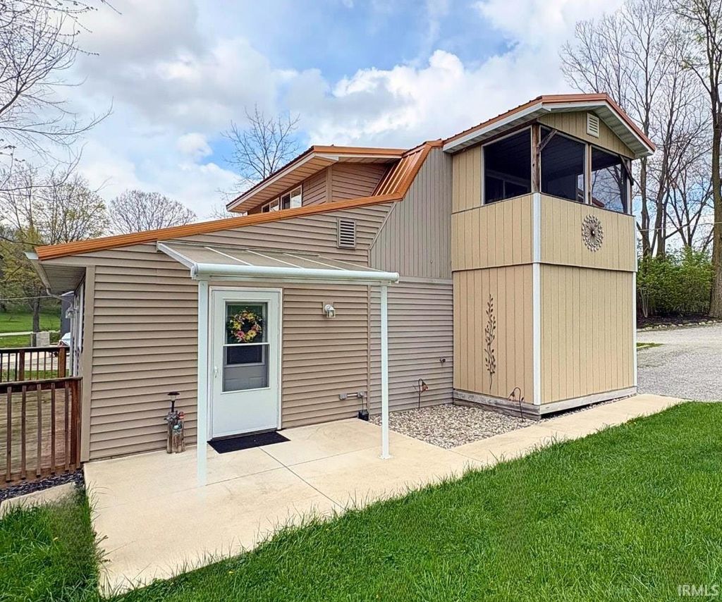 Photo of 25 EMS W16A Lane, North Webster, IN 46555 (MLS # 202613634)