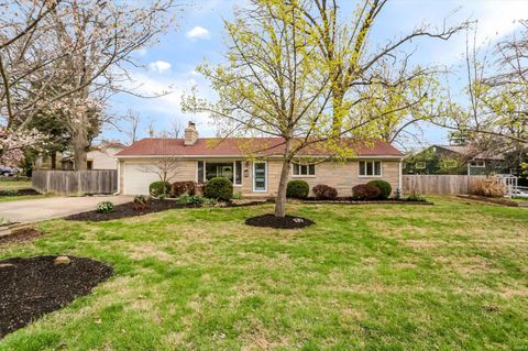 Photo of 1601 E Ruby Lane, Bloomington, IN 47401 (MLS # 202610874)
