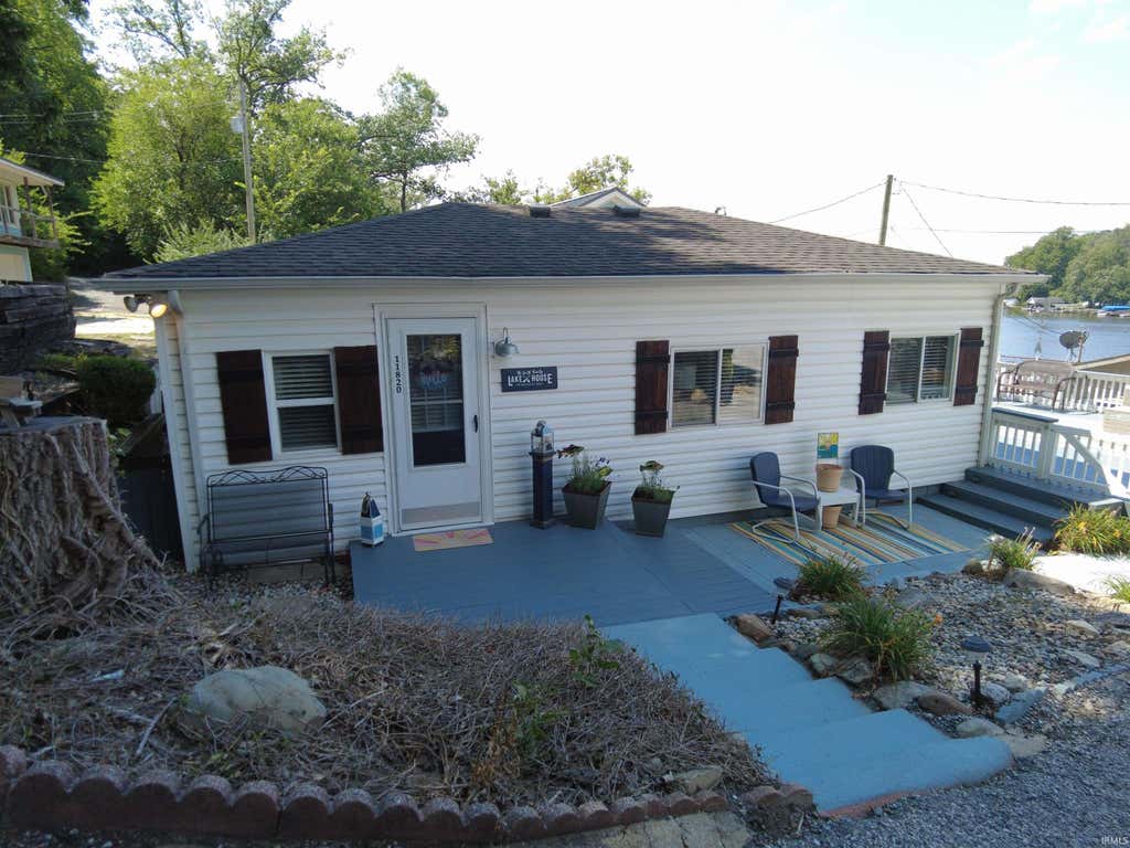 Photo of 11820 N Vista Drive, Monticello, IN 47960 (MLS # 202632348)