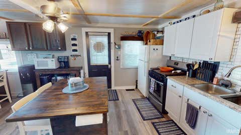 Tiny photo for 11820 N Vista Drive, Monticello, IN 47960 (MLS # 202632348)