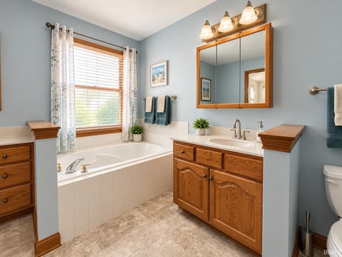 Tiny photo for 2018 Cameron Drive, Kokomo, IN 46902 (MLS # 202639613)