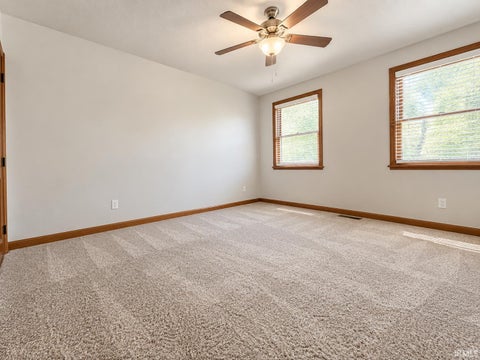 Tiny photo for 2018 Cameron Drive, Kokomo, IN 46902 (MLS # 202639613)