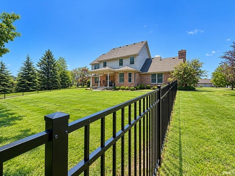 Tiny photo for 2018 Cameron Drive, Kokomo, IN 46902 (MLS # 202639613)