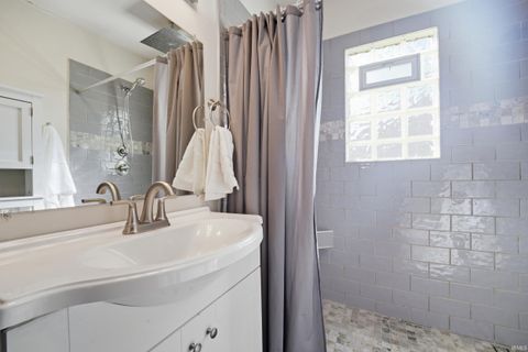 Tiny photo for 1329 Burroughs Street, Lafayette, IN 47904 (MLS # 202612421)