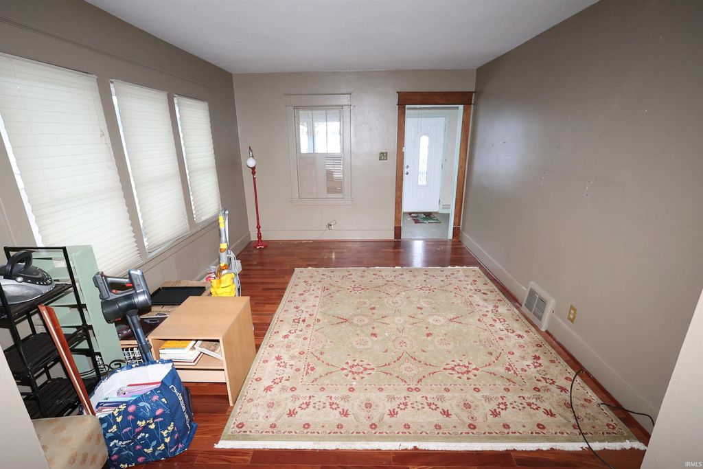 Photo of 2226 Roger Street, South Bend, IN 46628 (MLS # 202548713)