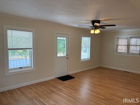 Tiny photo for 406 Hoover Street, Peru, IN 46970 (MLS # 202541108)