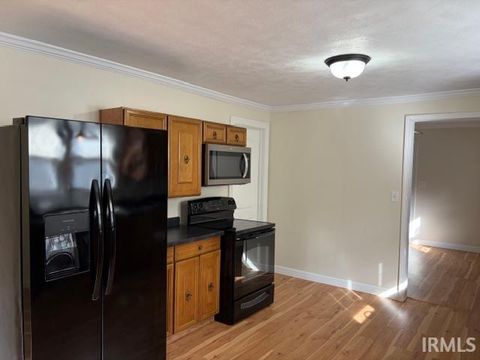 Tiny photo for 406 Hoover Street, Peru, IN 46970 (MLS # 202541108)