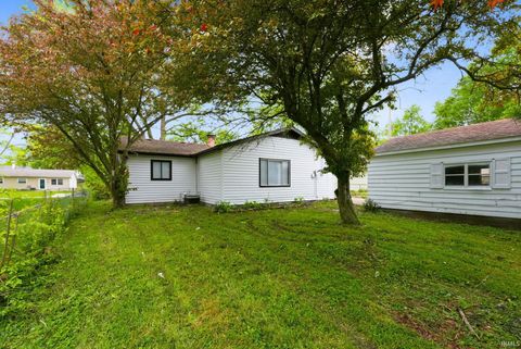 Tiny photo for 1427 Baywood Drive, New Haven, IN 46774 (MLS # 202617057)