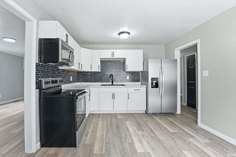 Tiny photo for 1427 Baywood Drive, New Haven, IN 46774 (MLS # 202617057)